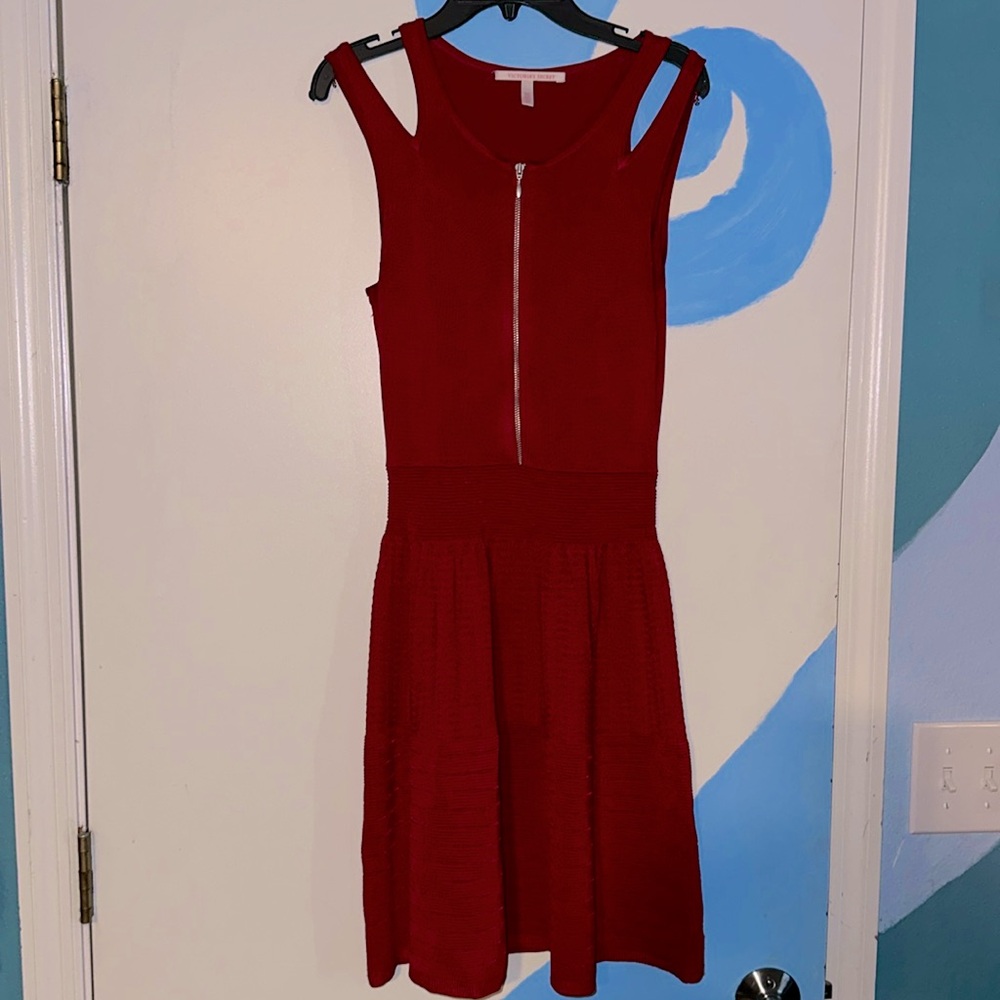 Victoria’s Secret Red Knit Zip Front Cold Shoulder Fit Flare Dress S